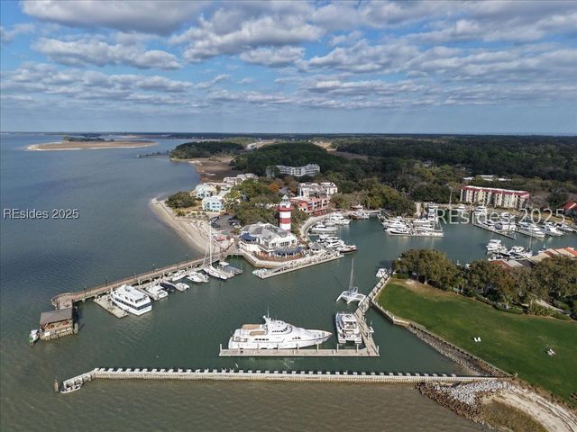 74 Otter Rd, Hilton Head Island, SC 29928