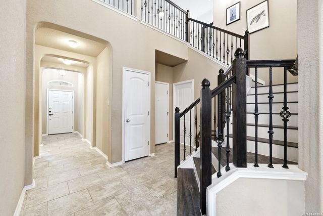 6826 Fort Bnd, San Antonio, TX 78223