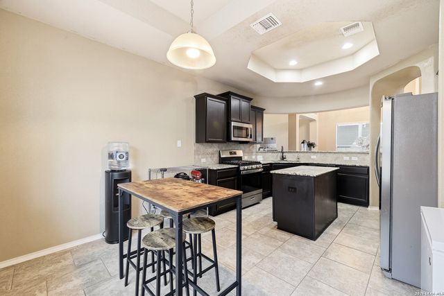 6826 Fort Bnd, San Antonio, TX 78223