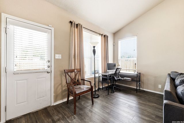 6826 Fort Bnd, San Antonio, TX 78223
