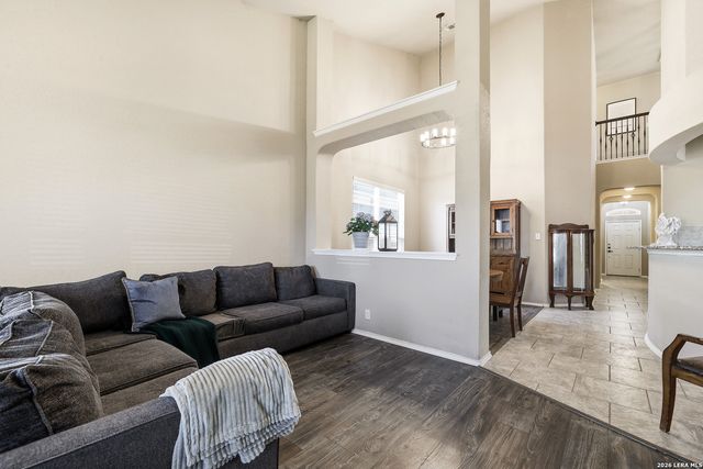 6826 Fort Bnd, San Antonio, TX 78223