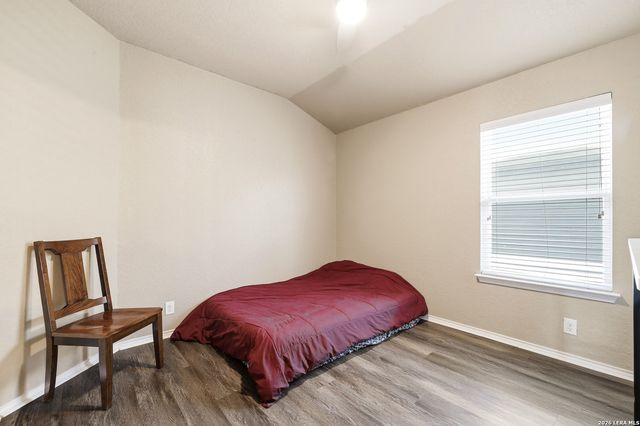 6826 Fort Bnd, San Antonio, TX 78223