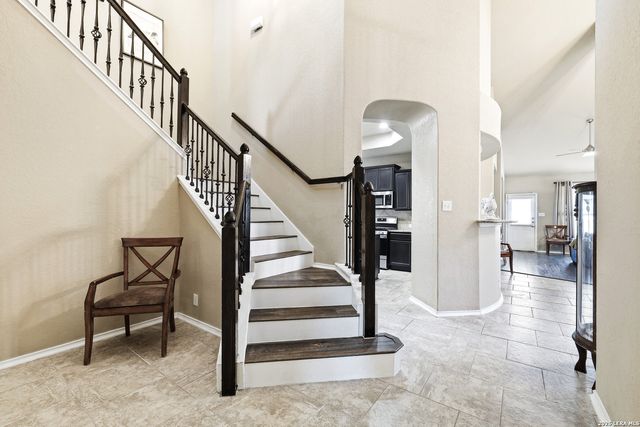 6826 Fort Bnd, San Antonio, TX 78223