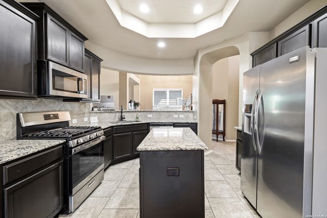 6826 Fort Bnd, San Antonio, TX 78223