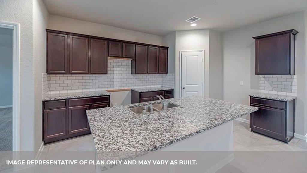 1603 Barrows Lane, Rosenberg, TX 77469