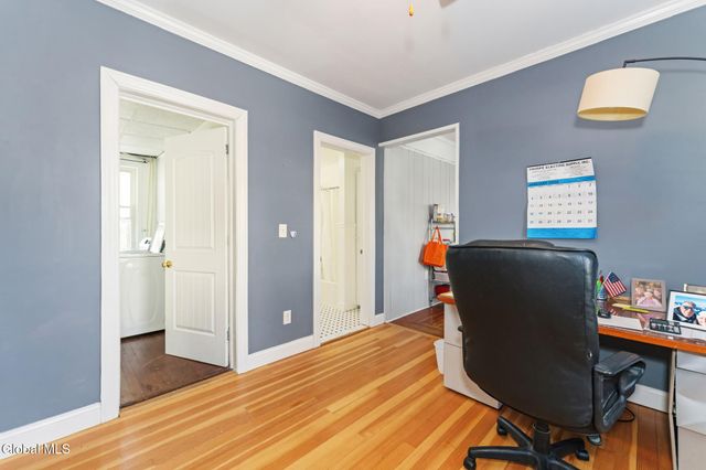 86 Pinewoods Avenue, Troy, NY 12180