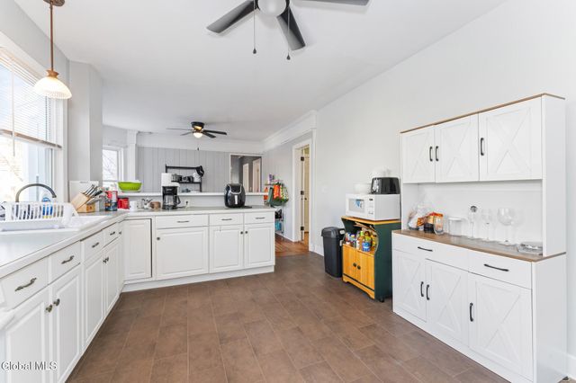 86 Pinewoods Avenue, Troy, NY 12180