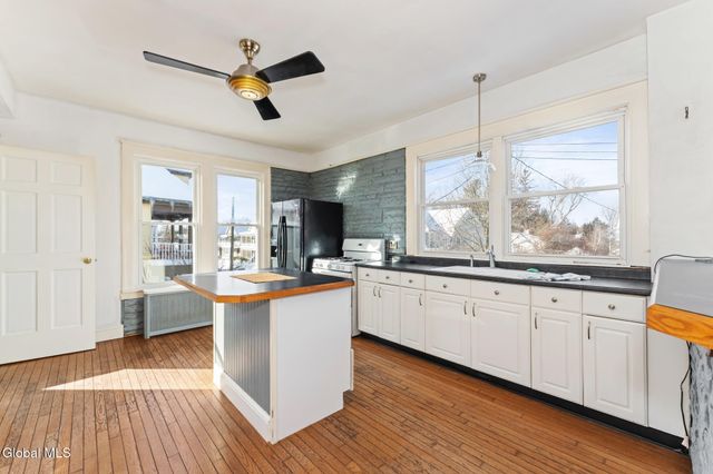 86 Pinewoods Avenue, Troy, NY 12180