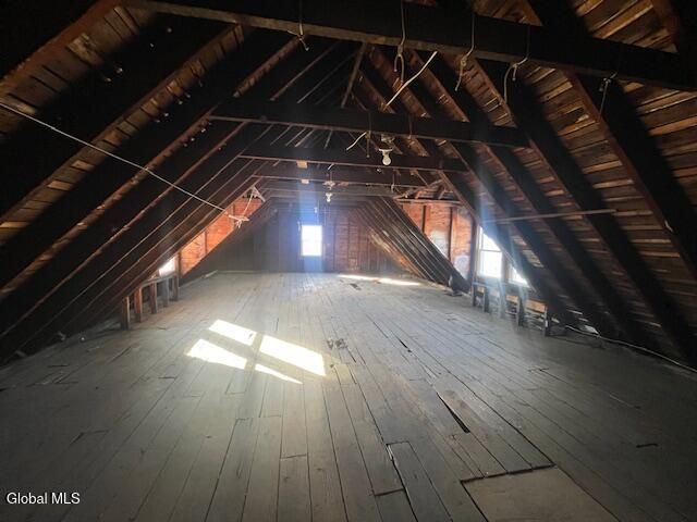 86 Pinewoods Avenue, Troy, NY 12180