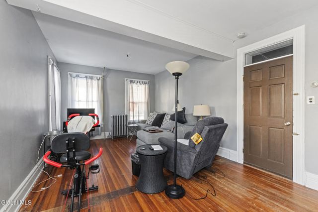 86 Pinewoods Avenue, Troy, NY 12180