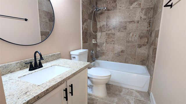 723 Cypresswood Cove, Spring, TX 77373