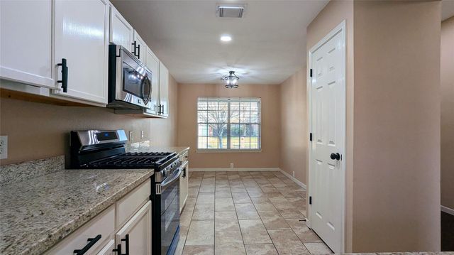 723 Cypresswood Cove, Spring, TX 77373