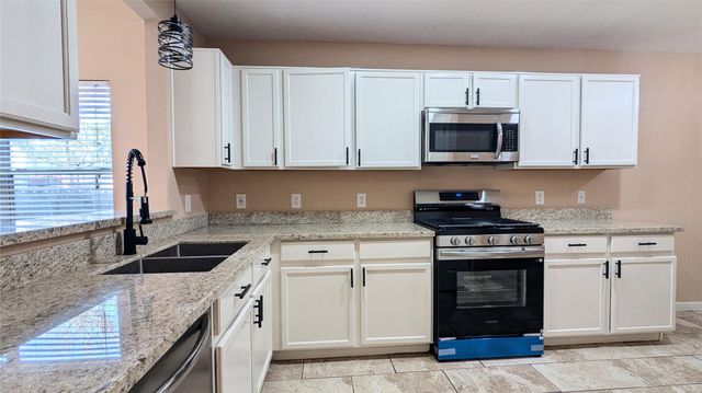 723 Cypresswood Cove, Spring, TX 77373