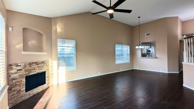 723 Cypresswood Cove, Spring, TX 77373