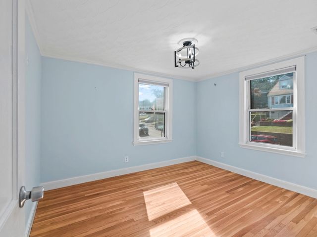 4 Ralph St, Medford, MA 02155