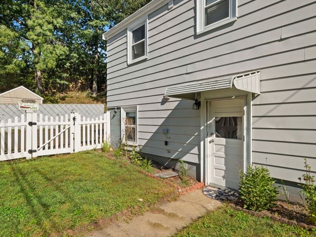 4 Ralph St, Medford, MA 02155