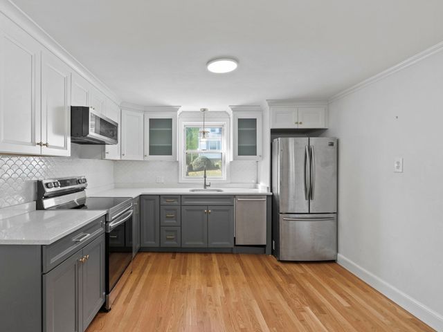 4 Ralph St, Medford, MA 02155