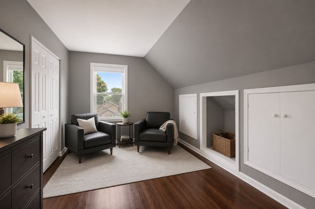 437 W 44th Place, Chicago, IL 60609