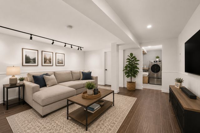 437 W 44th Place, Chicago, IL 60609