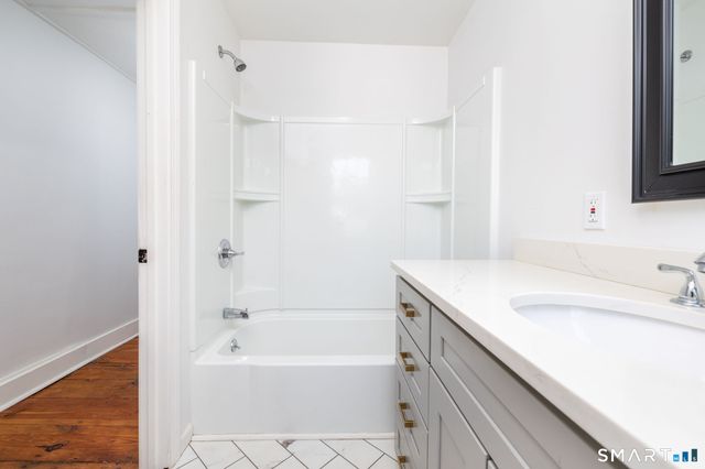 858 Worthington Ridge 2S, Berlin, CT 06037