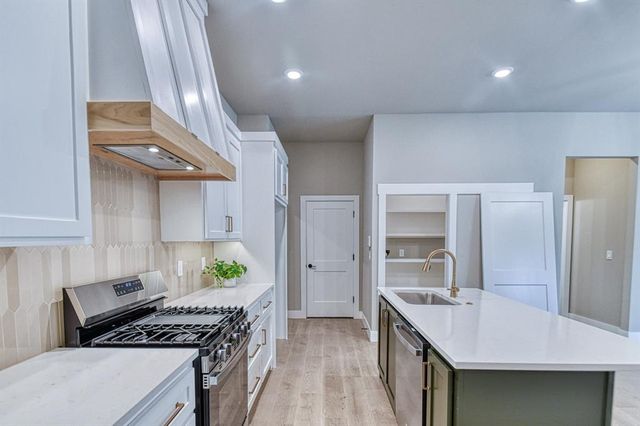 2332 Bretford Way, Norman, OK 73071