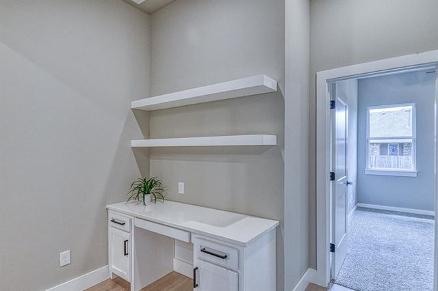 2332 Bretford Way, Norman, OK 73071