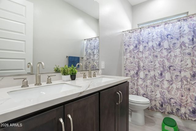 10305 W DEANNA Drive, Peoria, AZ 85382