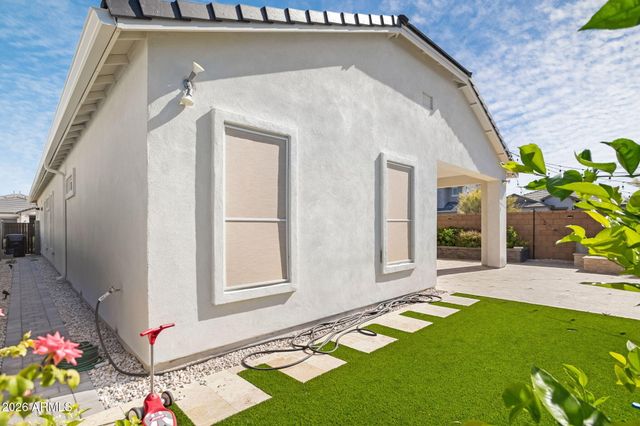 10305 W DEANNA Drive, Peoria, AZ 85382