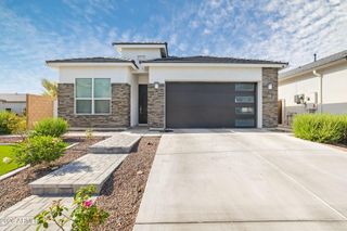 10305 W DEANNA Drive, Peoria, AZ 85382