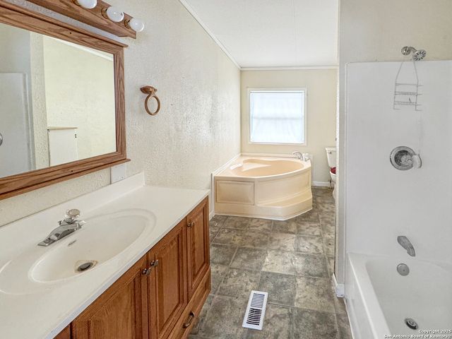 1318 Dunbar Dr, New Braunfels, TX 78130