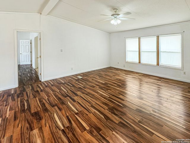 1318 Dunbar Dr, New Braunfels, TX 78130