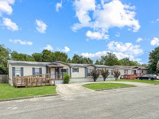 1318 Dunbar Dr, New Braunfels, TX 78130