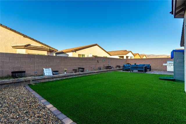 6020 East Drosetta Avenue, Pahrump, NV 89061