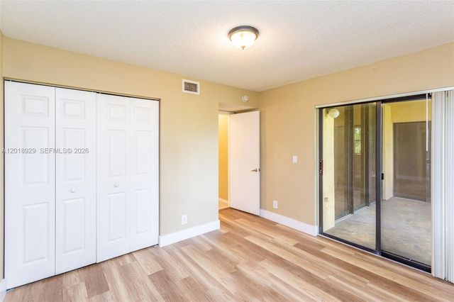 5721 Riverside Dr 202B5, Coral Springs, FL 33067