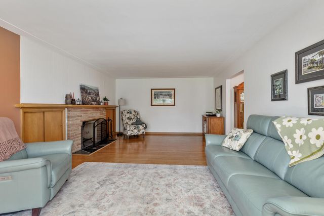 51 Westmont Drive, Grand Rapids, MI 49504