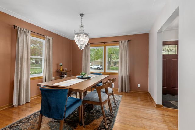 51 Westmont Drive, Grand Rapids, MI 49504