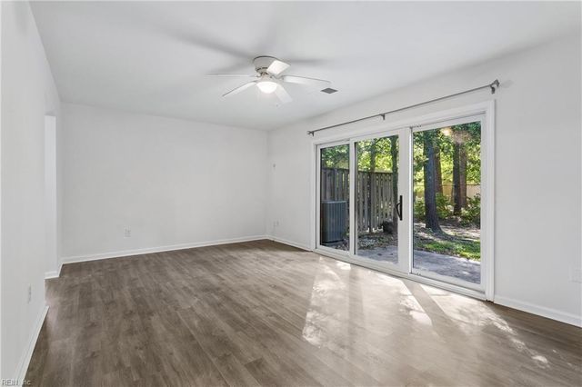 1010 N Green DR, Newport News, VA 23602