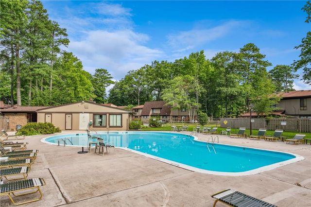 1010 N Green DR, Newport News, VA 23602