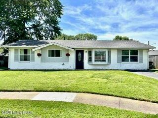 1006 Jonquil Dr, Jeffersonville, IN 47130