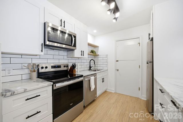 4739 Hedgemore Drive, Charlotte, NC 28209