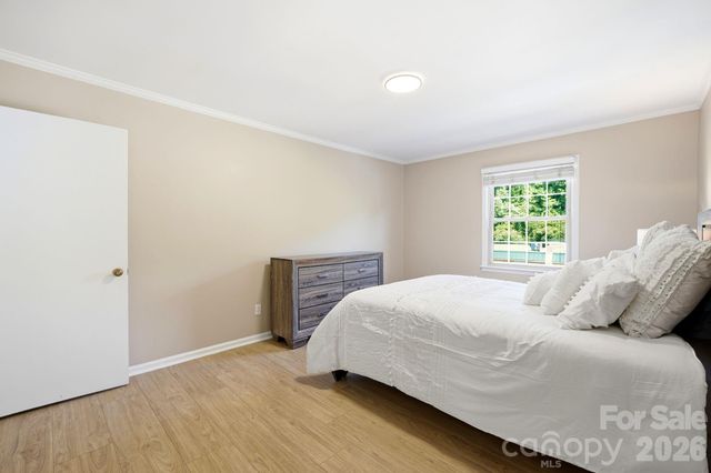 4739 Hedgemore Drive, Charlotte, NC 28209