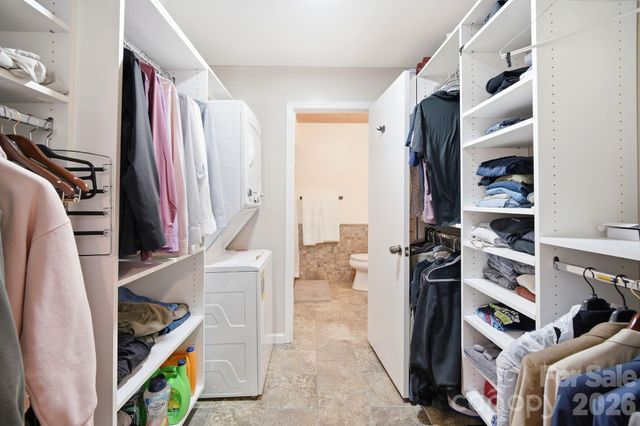 4739 Hedgemore Drive, Charlotte, NC 28209