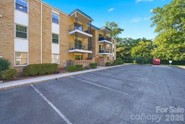4739 Hedgemore Drive, Charlotte, NC 28209
