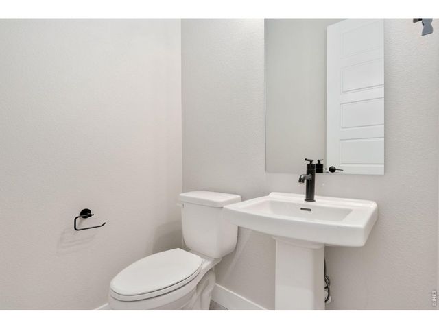 1232 Kitchel Lake Pkwy, Timnath, CO 80547