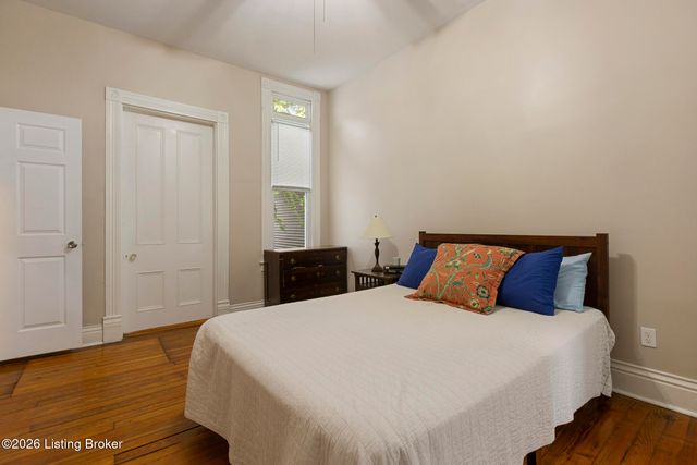 826 Mulberry St, Louisville, KY 40217