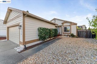 176 Bedford, Hercules, CA 94547