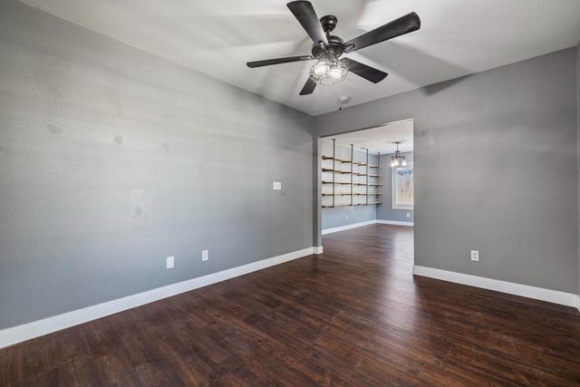 1904 St Peters St, Modesto, CA 95355