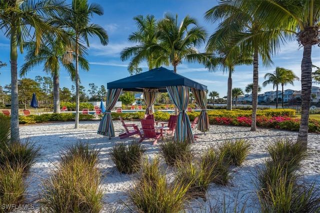 6253 Antigua WAY, Naples, FL 34113