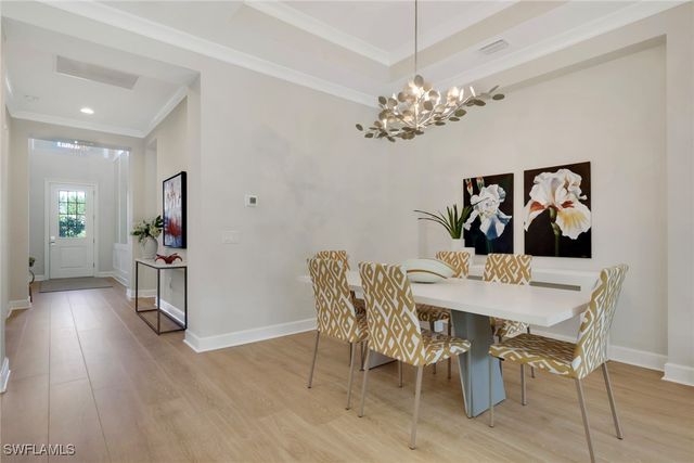 6253 Antigua WAY, Naples, FL 34113