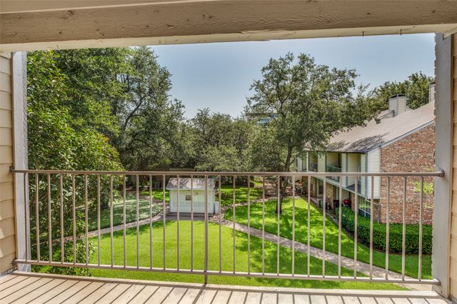 2535 Wedglea Drive 224, Dallas, TX 75211
